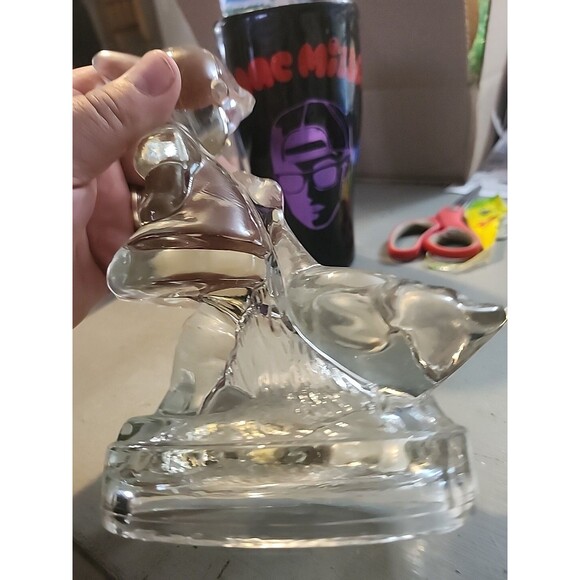 Vintage Clear Pressed Glass Kneeling Boy Figurine Praying Child Mid Century - Picture 9 of 11